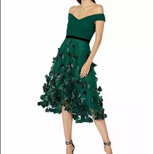 Marchesa Notte 3D flower tulle dress SZ 6 green